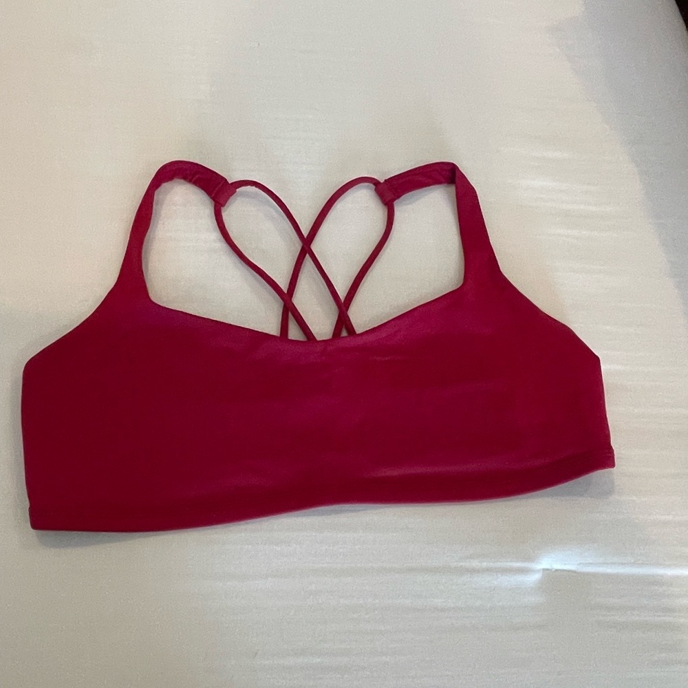 Lululemon sport bra, size 12, color plum